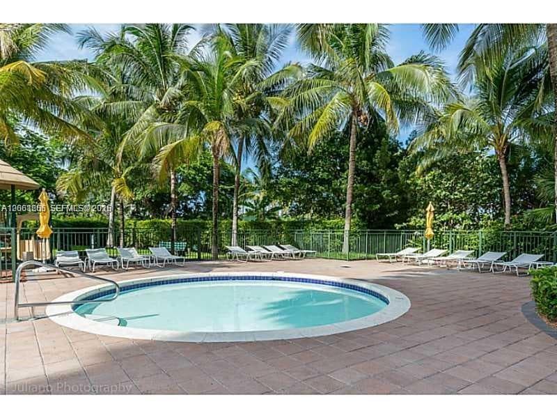 TURNBERRY ON THE GREEN CO · #2205 in Aventura - Photo 10