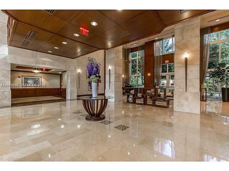 TURNBERRY ON THE GREEN CO · #2205 in Aventura - Photo 11