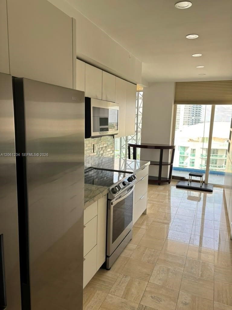 TURNBERRY TOWERS CONDO · #26E in Aventura - Photo 18