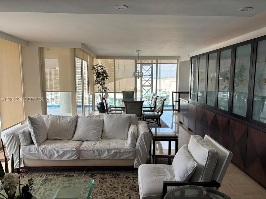 TURNBERRY TOWERS CONDO · #26E in Aventura - Photo 51