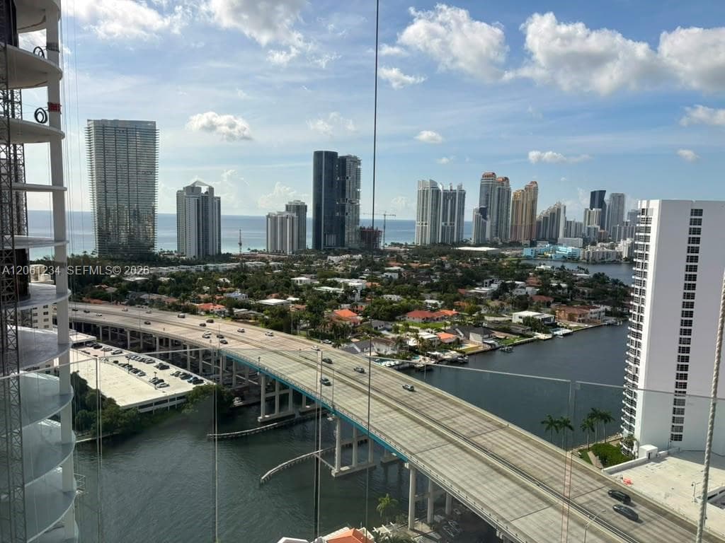 TURNBERRY TOWERS CONDO · #26E in Aventura - Photo 48