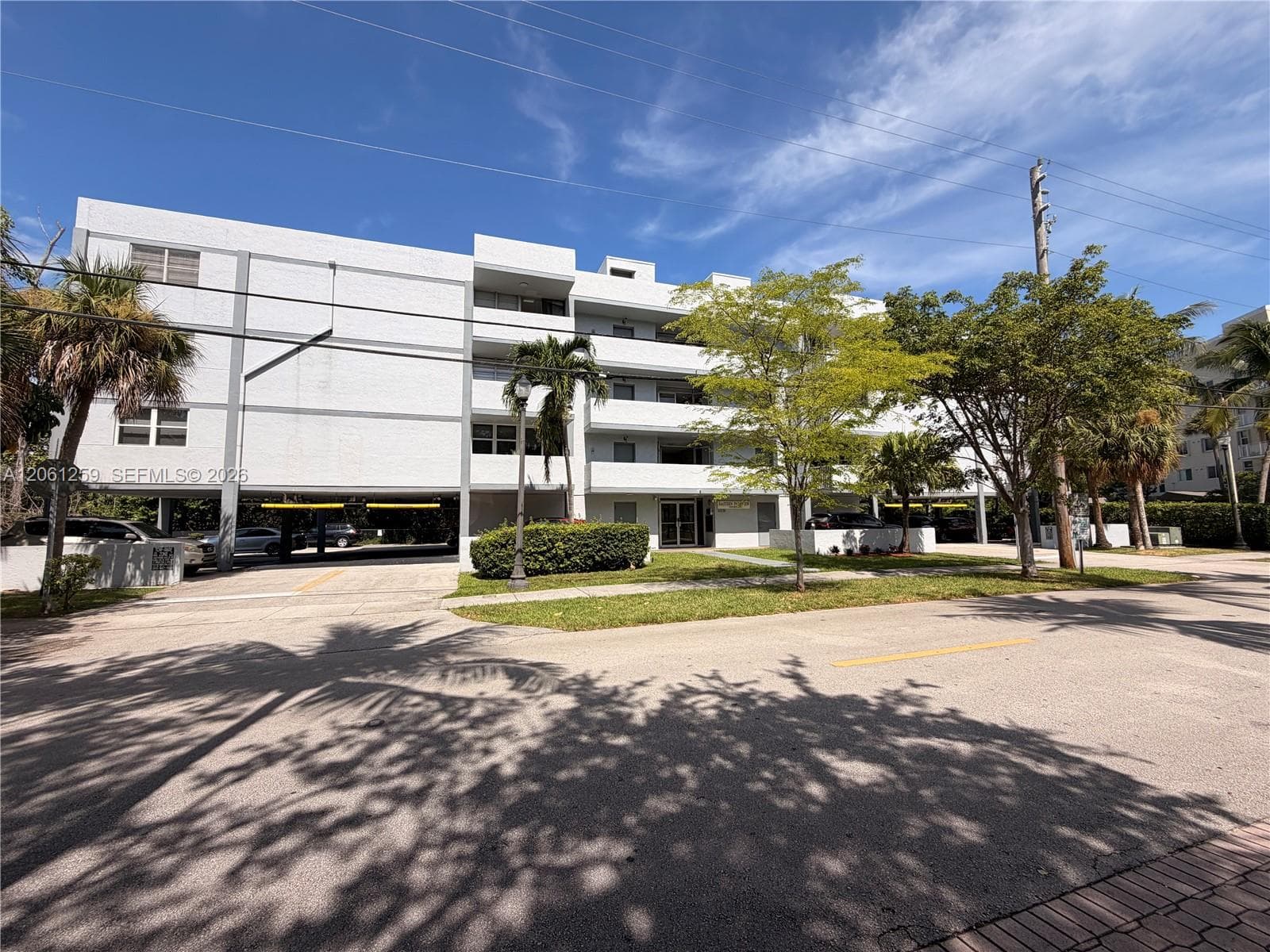 EASTERN PARKVIEW CONDO · #403 in North Miami Beach - Photo 6