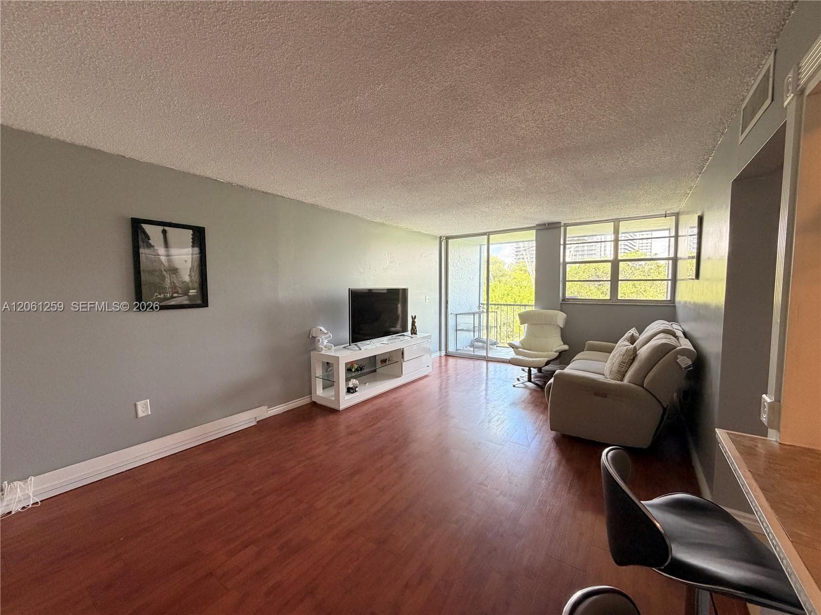 EASTERN PARKVIEW CONDO · #403 in North Miami Beach - Photo 3