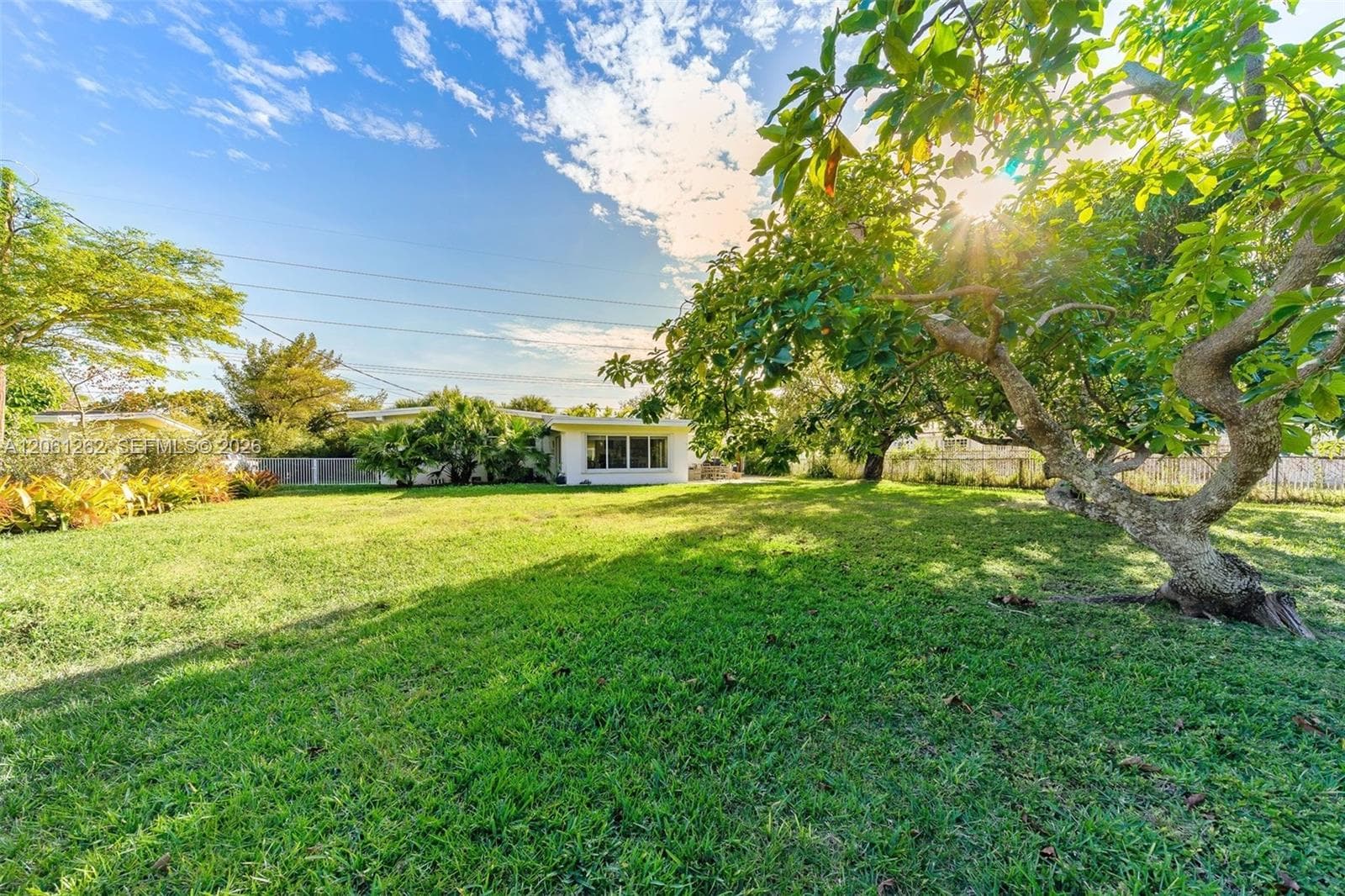8125 SW 136th St photo 12
