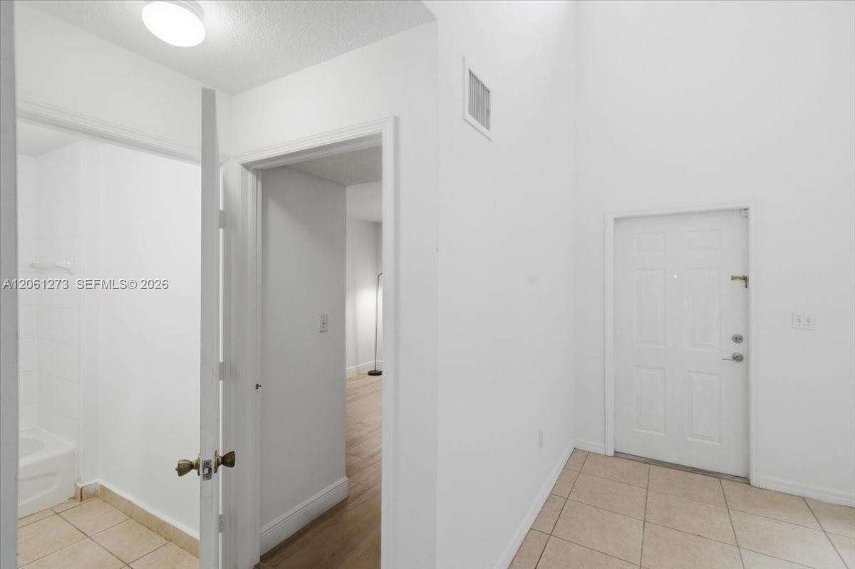 7245 NW 173rd Dr #2505 photo 5
