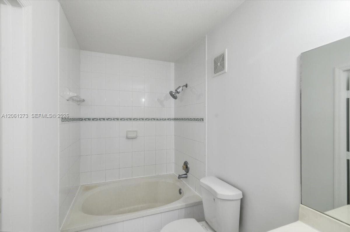 7245 NW 173rd Dr #2505 photo 18