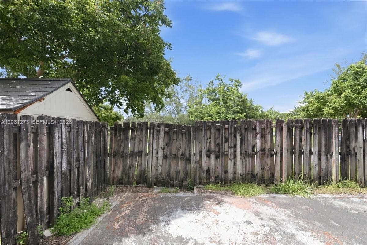 7245 NW 173rd Dr #2505 photo 31