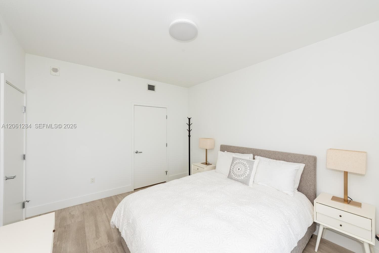THE HARBOUR NORTH CONDO · #2904 in North Miami Beach - Photo 13