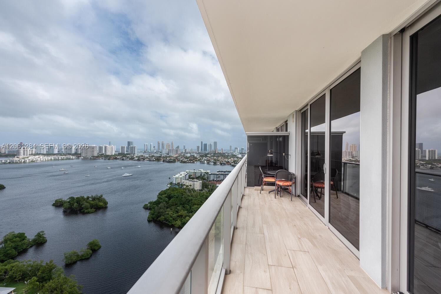 THE HARBOUR NORTH CONDO · #2904 in North Miami Beach - Photo 1