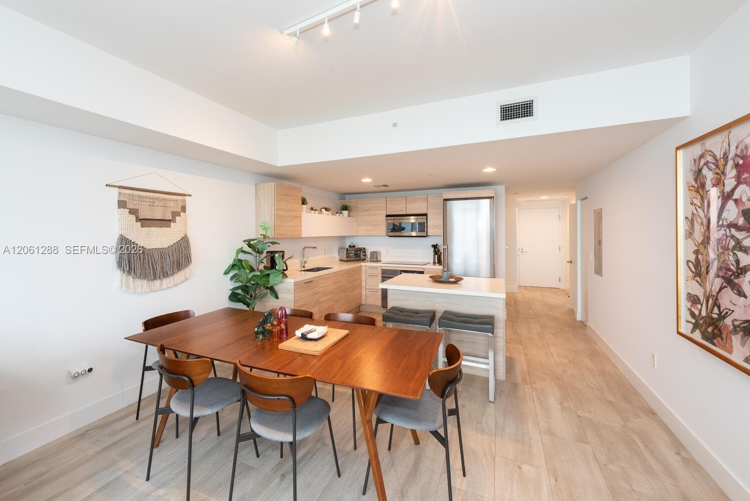 THE HARBOUR NORTH CONDO · #2904 in North Miami Beach - Photo 7