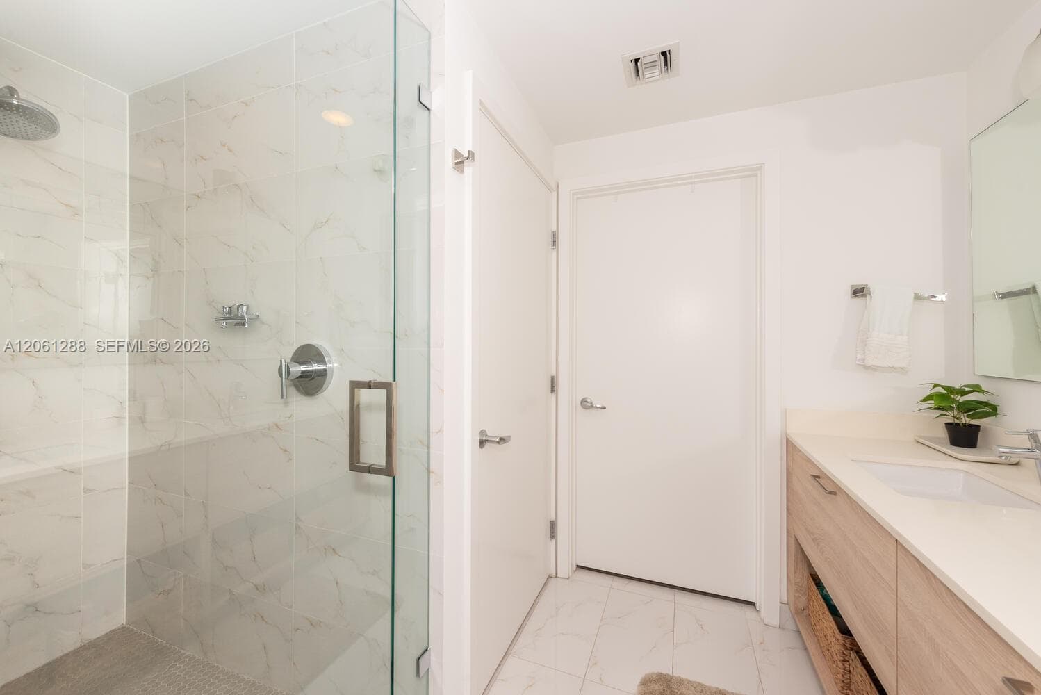 THE HARBOUR NORTH CONDO · #2904 in North Miami Beach - Photo 15