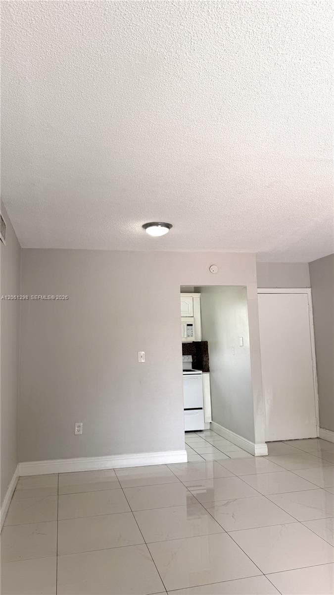 ROSALES CONDO · #204 in Miami - Photo 10