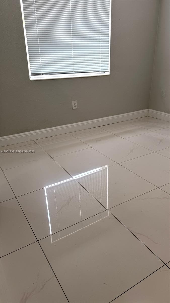 ROSALES CONDO · #204 in Miami - Photo 19