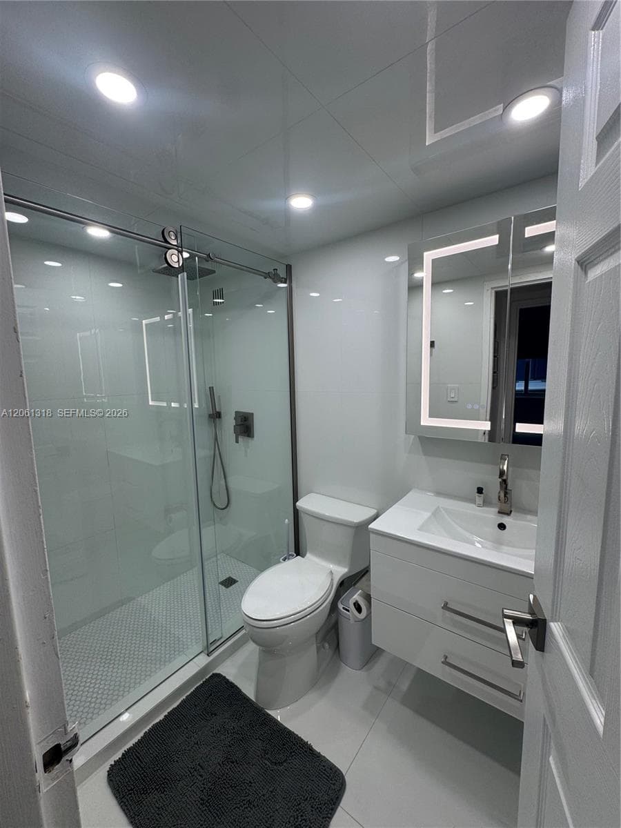 THE CARRIAGE HOUSE CONDO · #334 in Miami Beach - Photo 2