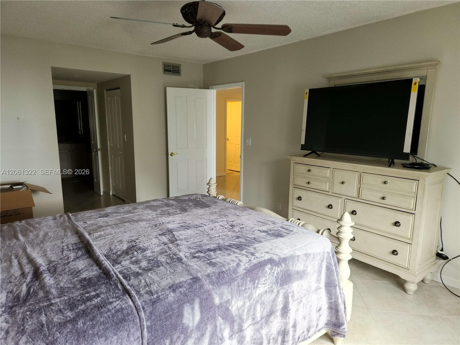 SEA AIR TOWERS CONDO · #1108 in Hollywood - Photo 14