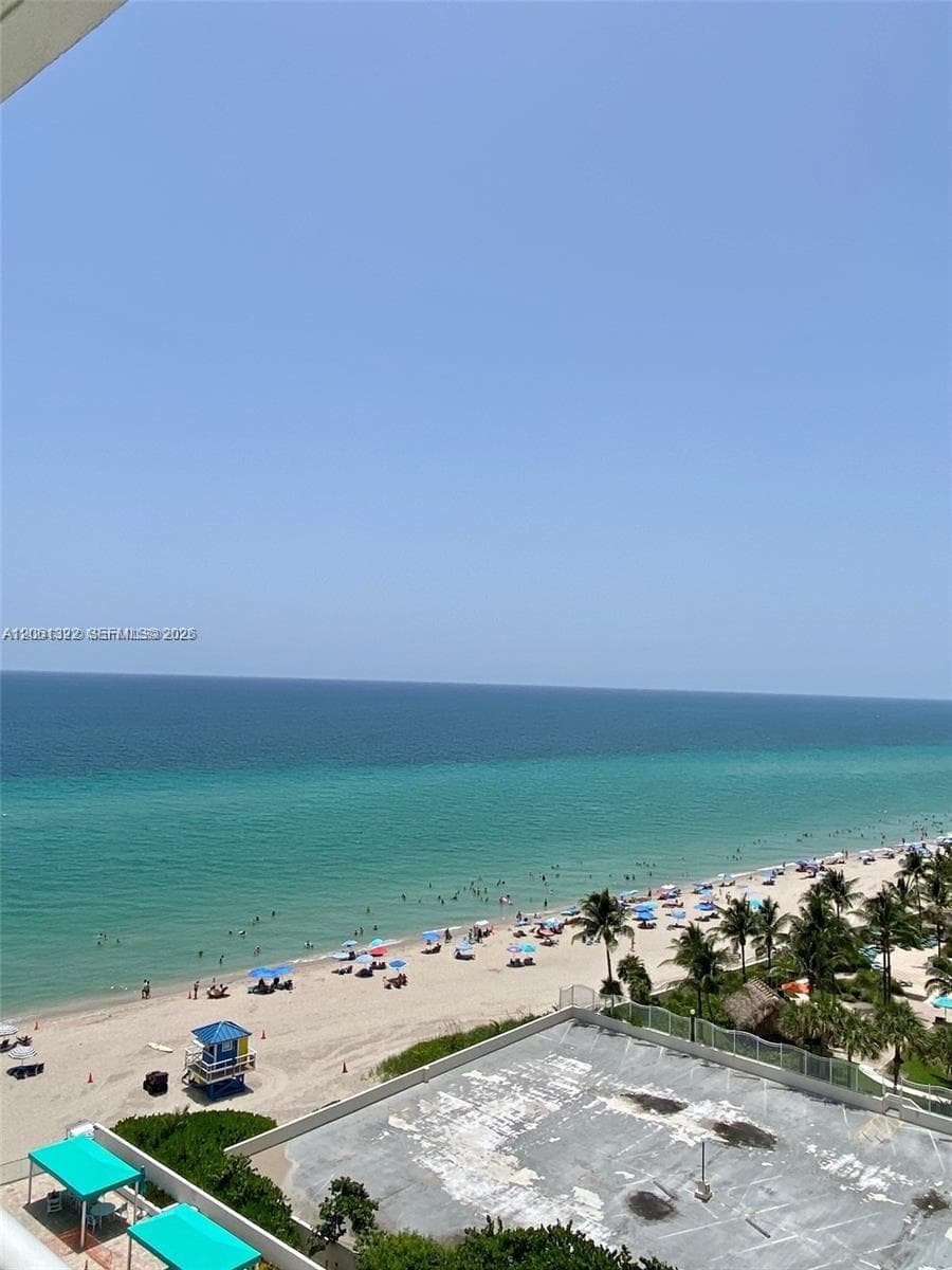 SEA AIR TOWERS CONDO · #1108 in Hollywood - Photo 25