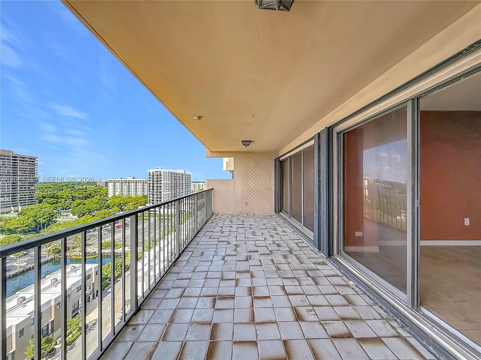 Cricket Club Condo · #1508 in Miami - Photo 42
