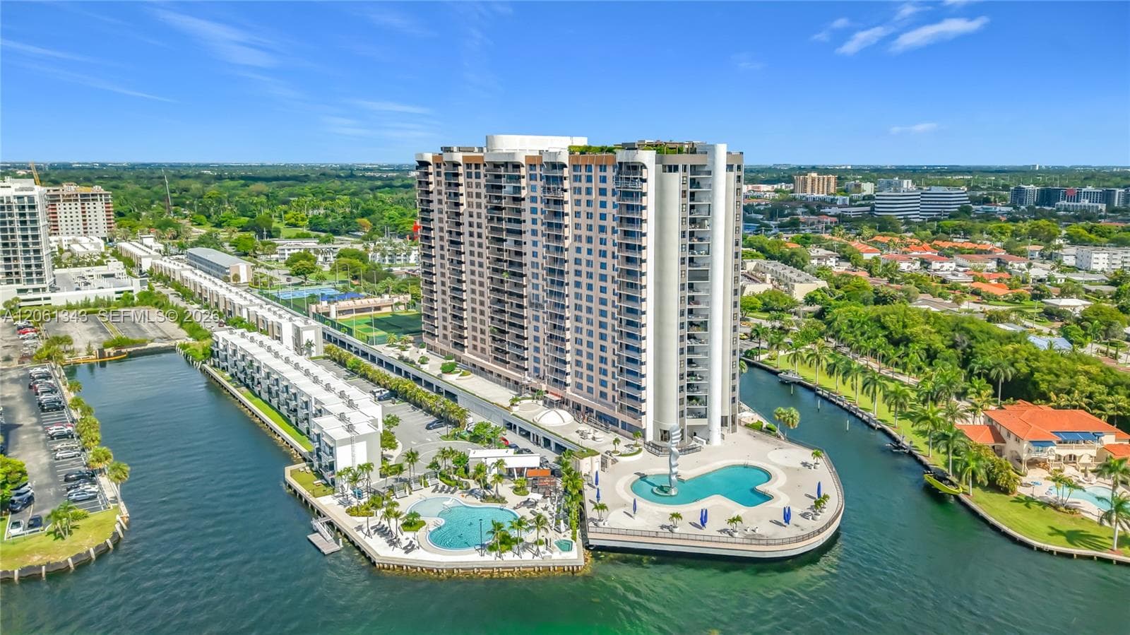 Cricket Club Condo · #1508 in Miami - Photo 49