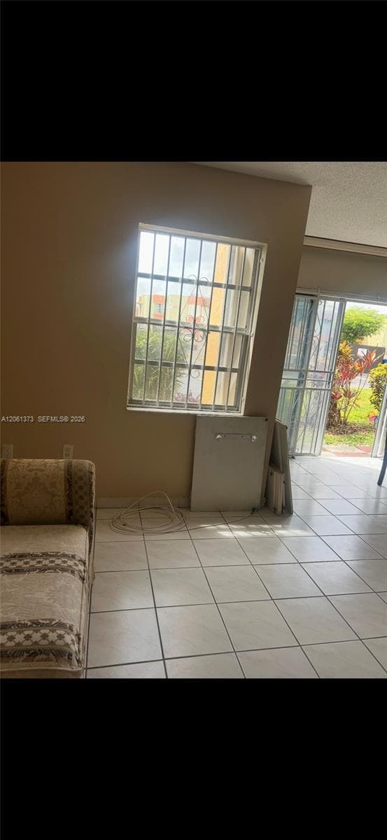 SOUTH WINDS CONDO · #104B in Miami - Photo 12