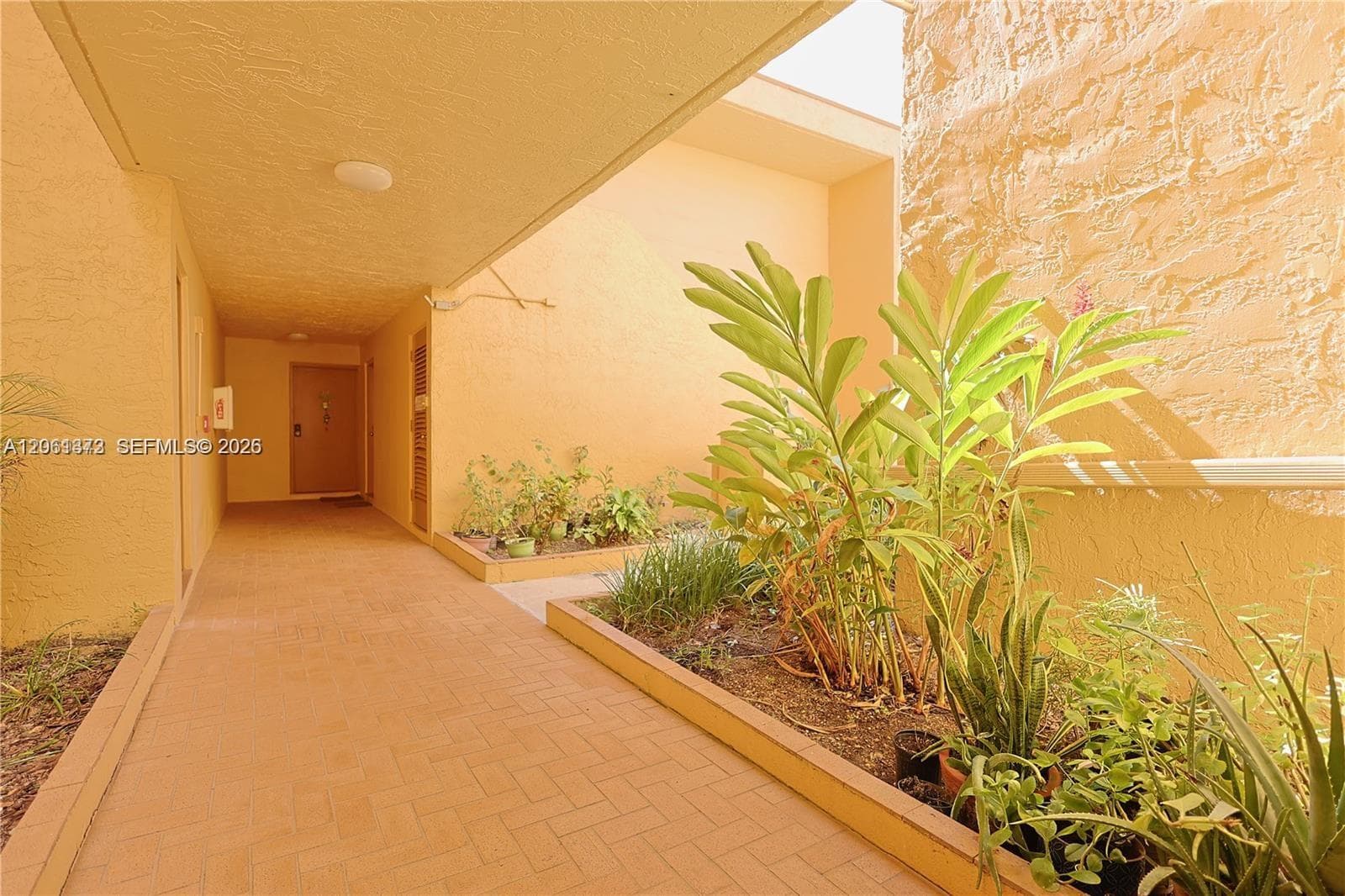 SOUTH WINDS CONDO · #104B in Miami - Photo 3