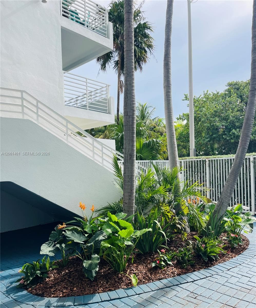 Rond Point Condominium · #309 in Miami Beach - Photo 46