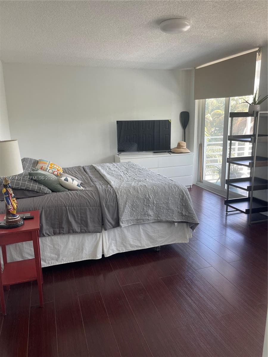 Rond Point Condominium · #309 in Miami Beach - Photo 24