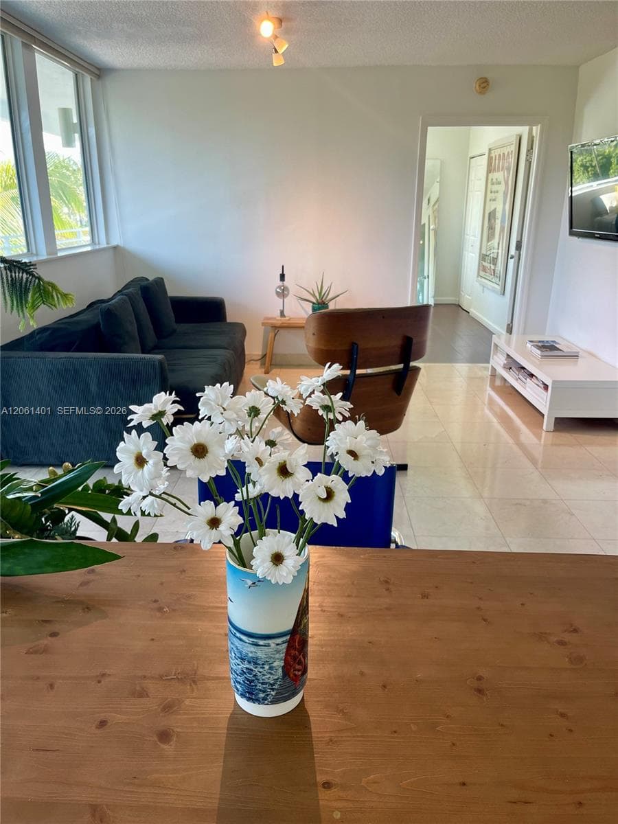 Rond Point Condominium · #309 in Miami Beach - Photo 8