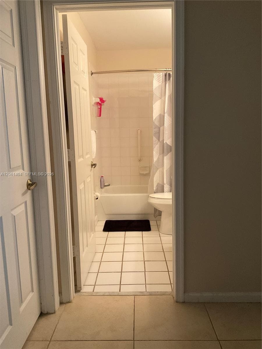2015 SE 5TH PL #2015 photo 45