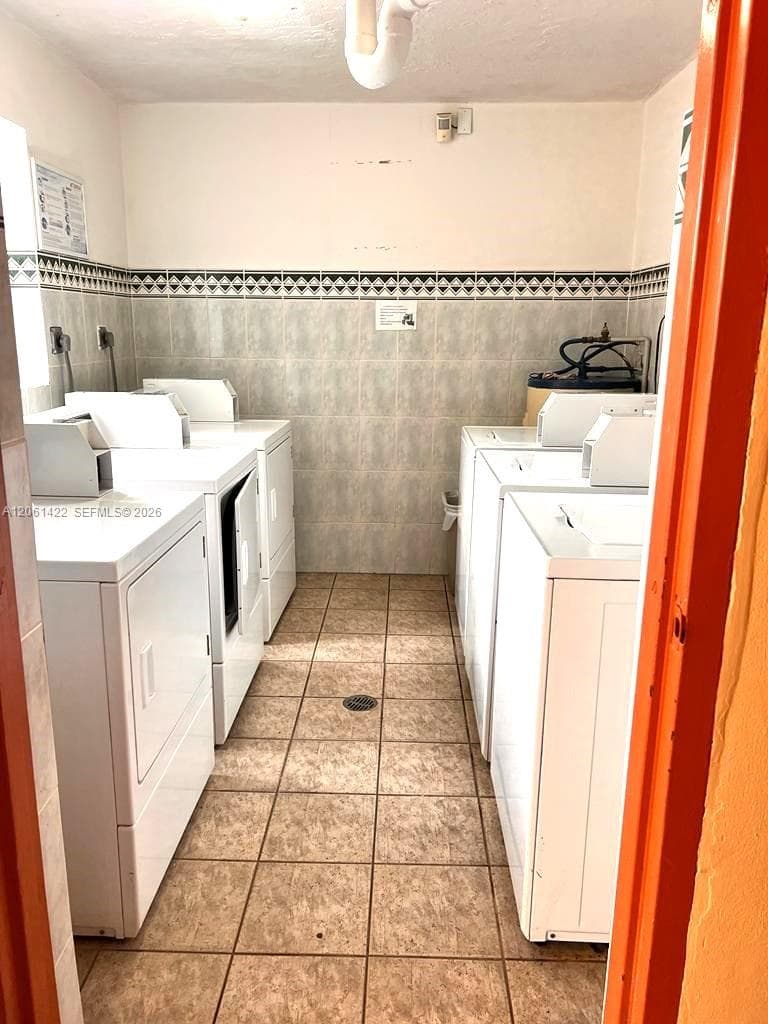 shared laundry 1 per floor