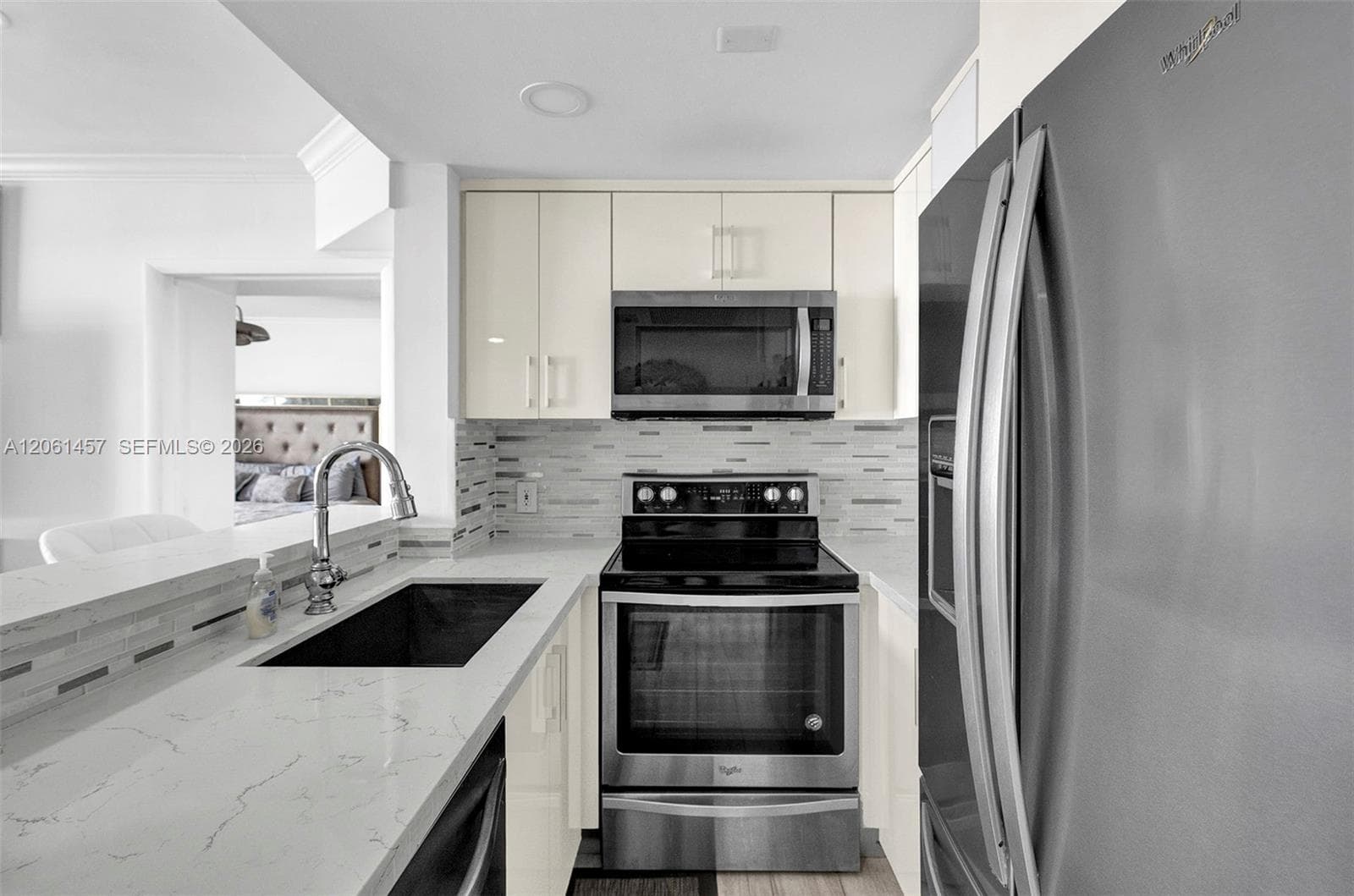 THE DRAKE CONDO · #305 in Miami Beach - Photo 6