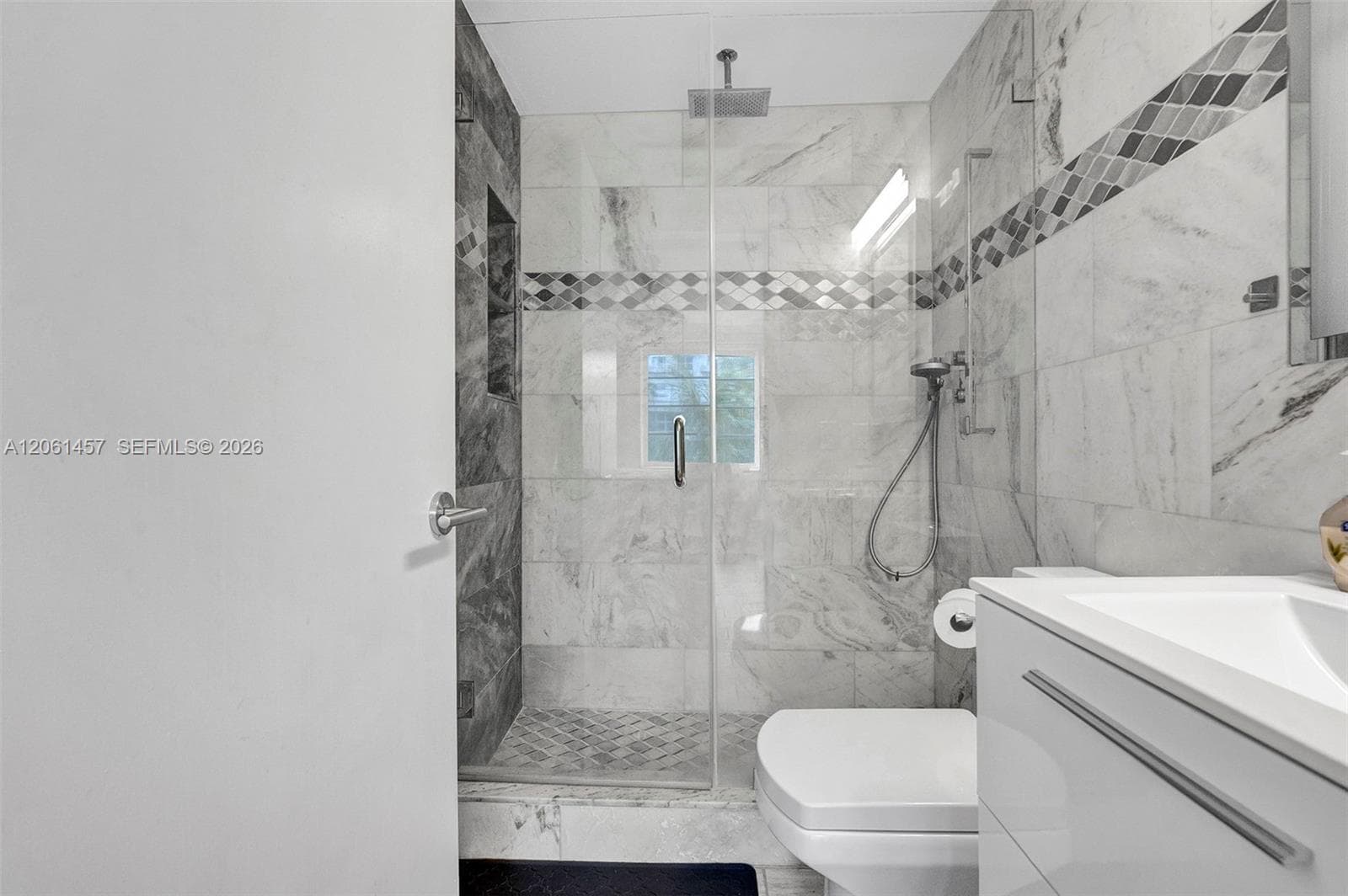 THE DRAKE CONDO · #305 in Miami Beach - Photo 12