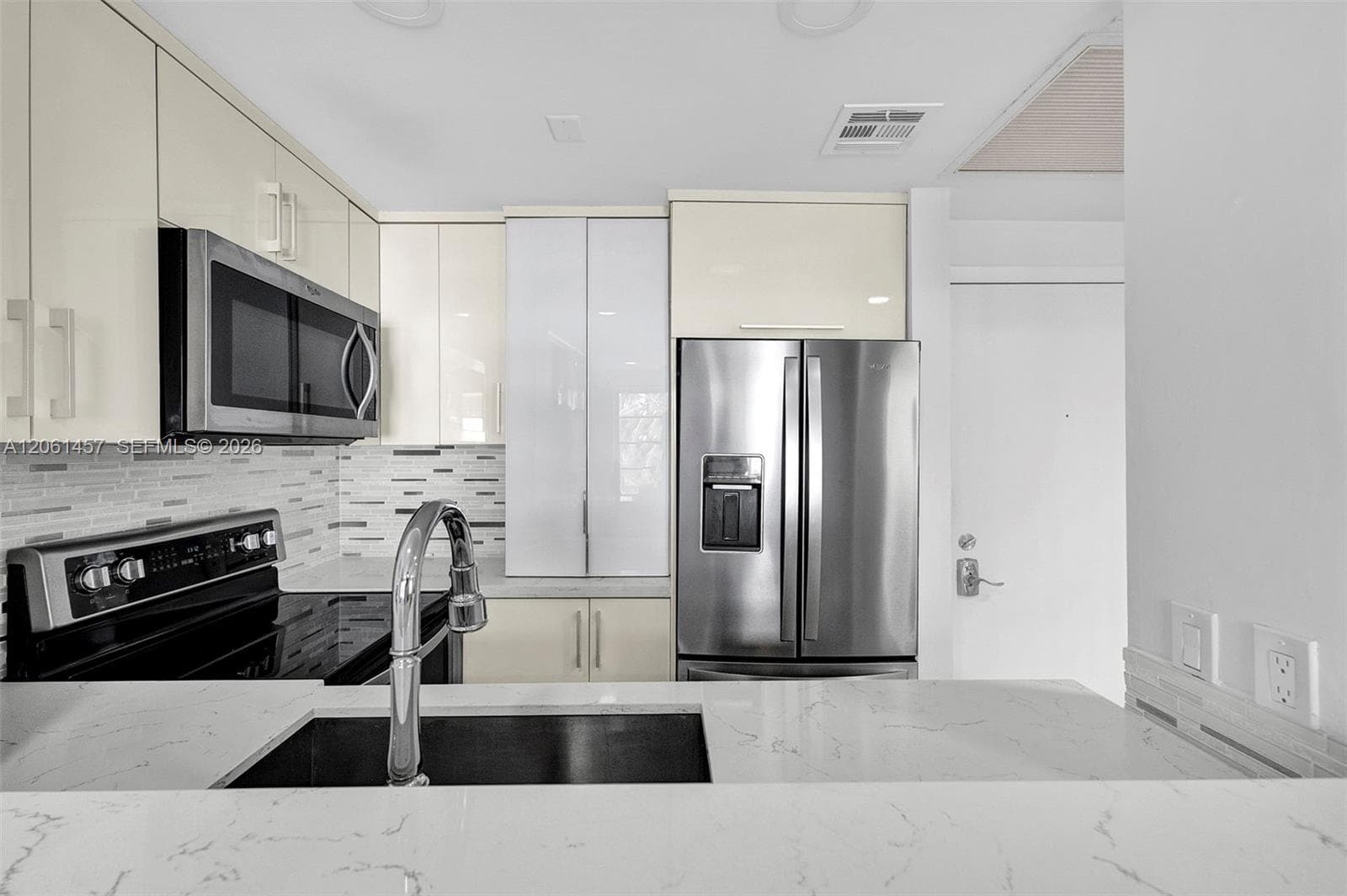THE DRAKE CONDO · #305 in Miami Beach - Photo 20