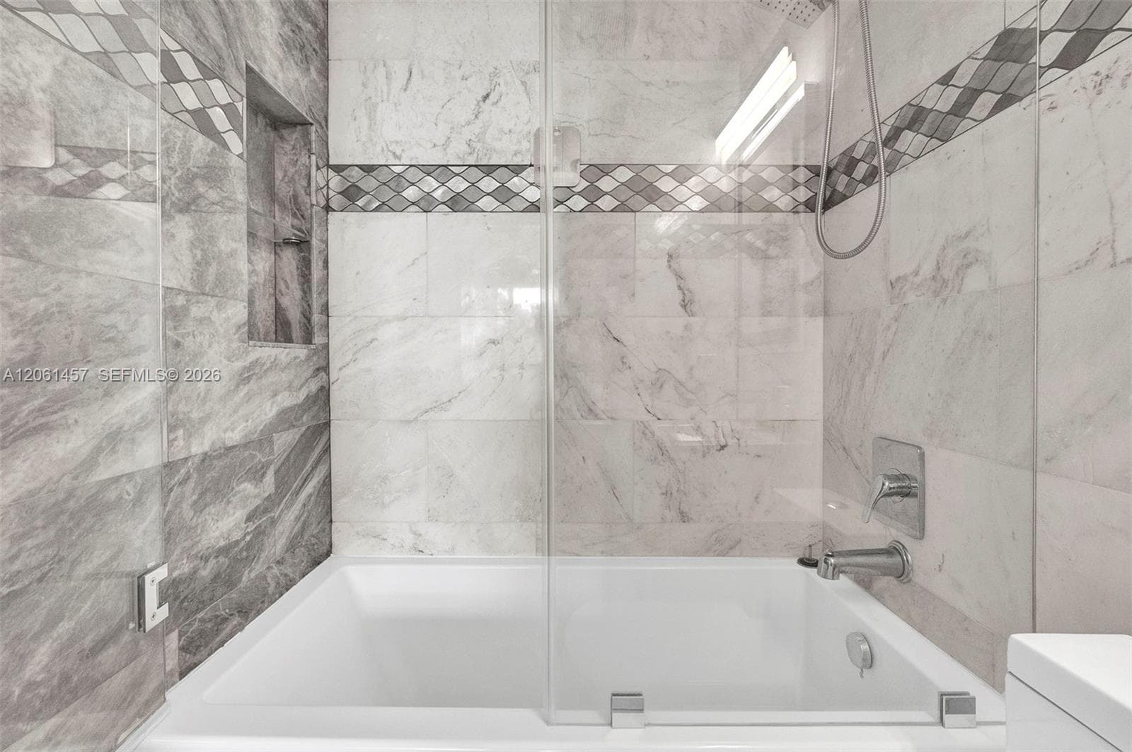 THE DRAKE CONDO · #305 in Miami Beach - Photo 24