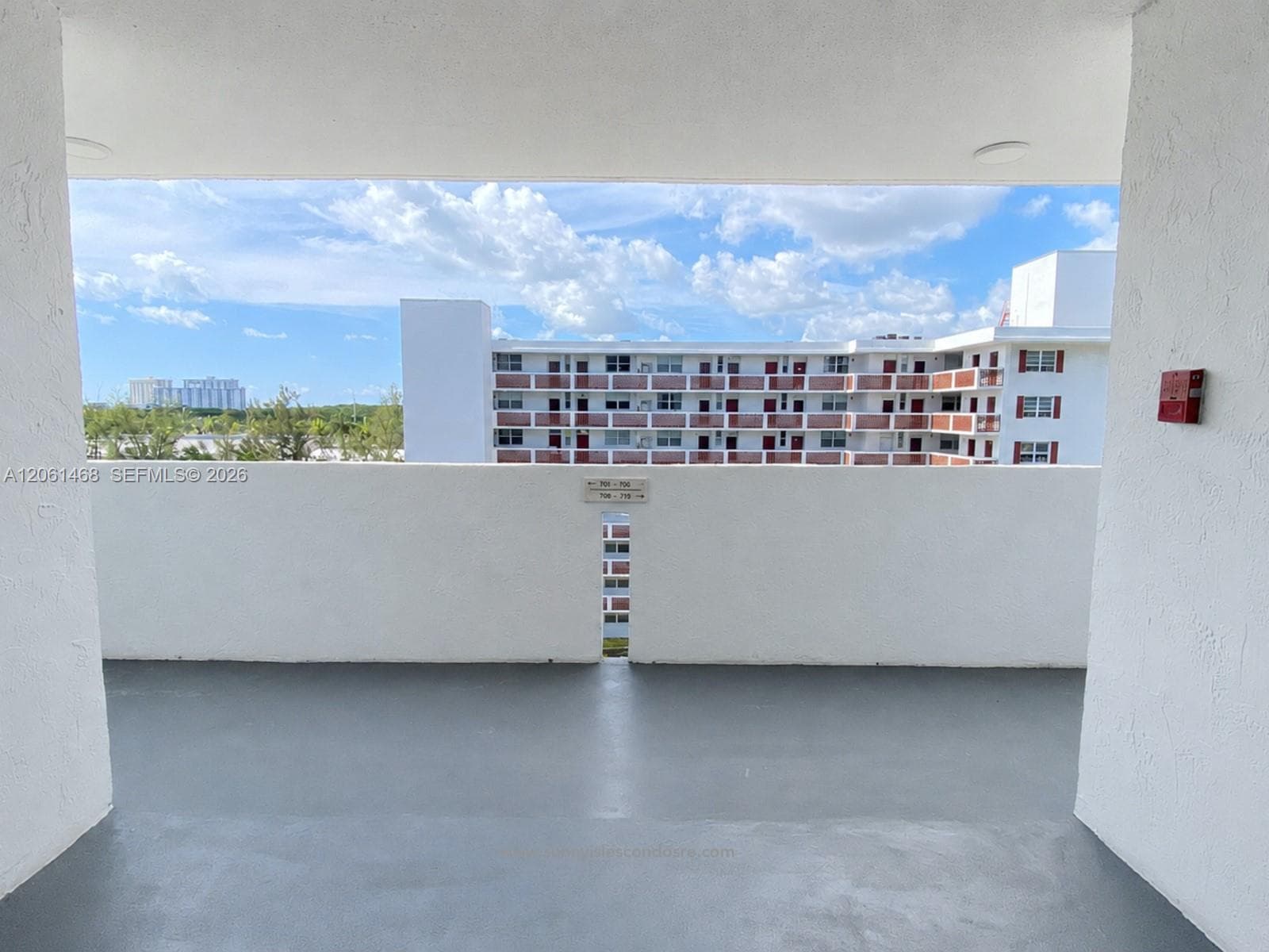 Coral Isles East · #704 in North Miami Beach - Photo 33