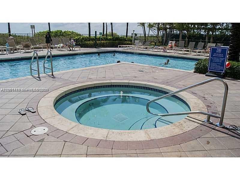 2080 OCEAN DRIVE · #309 in Hallandale Beach - Photo 9