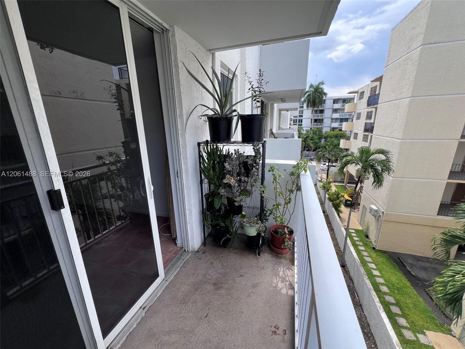 West Bay Gardens · #416 in Miami Beach - Photo 2