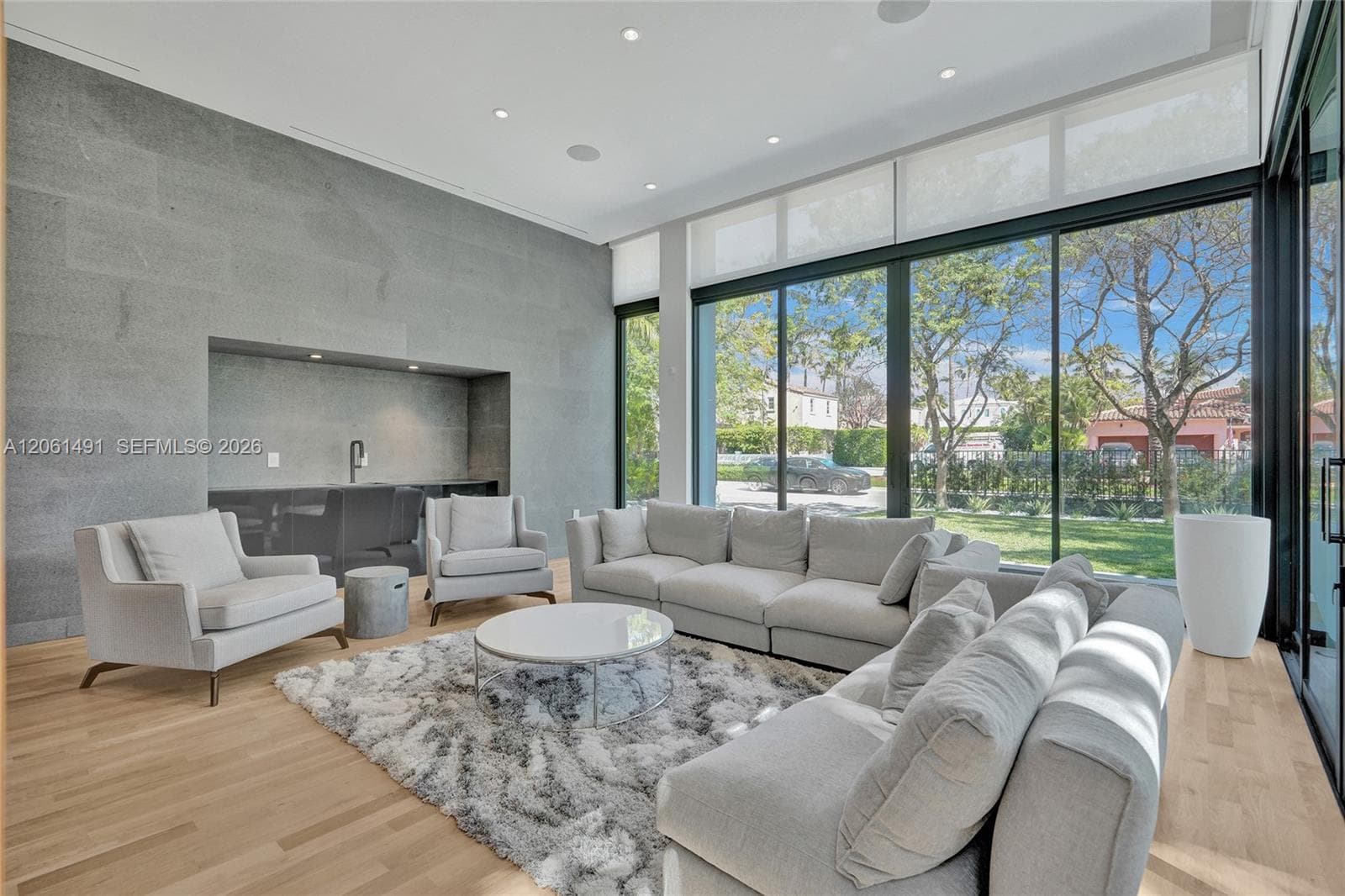 240 Ocean Blvd photo 52