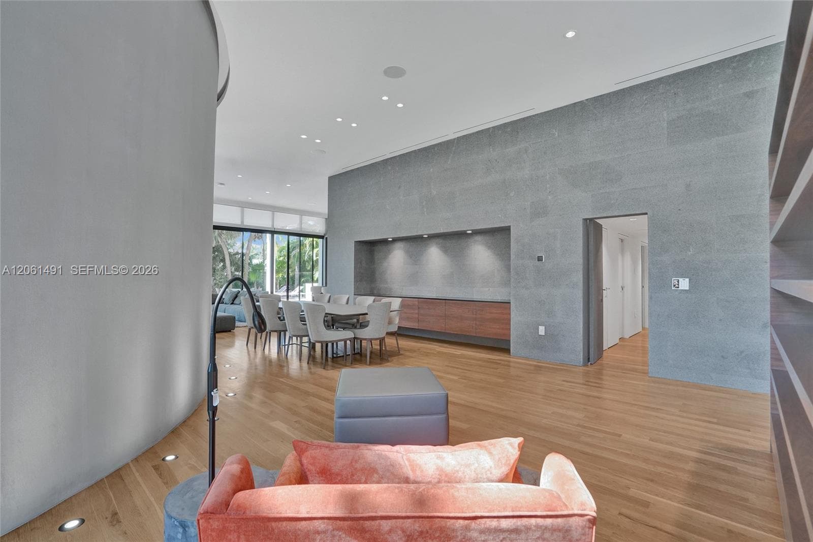 240 Ocean Blvd photo 56