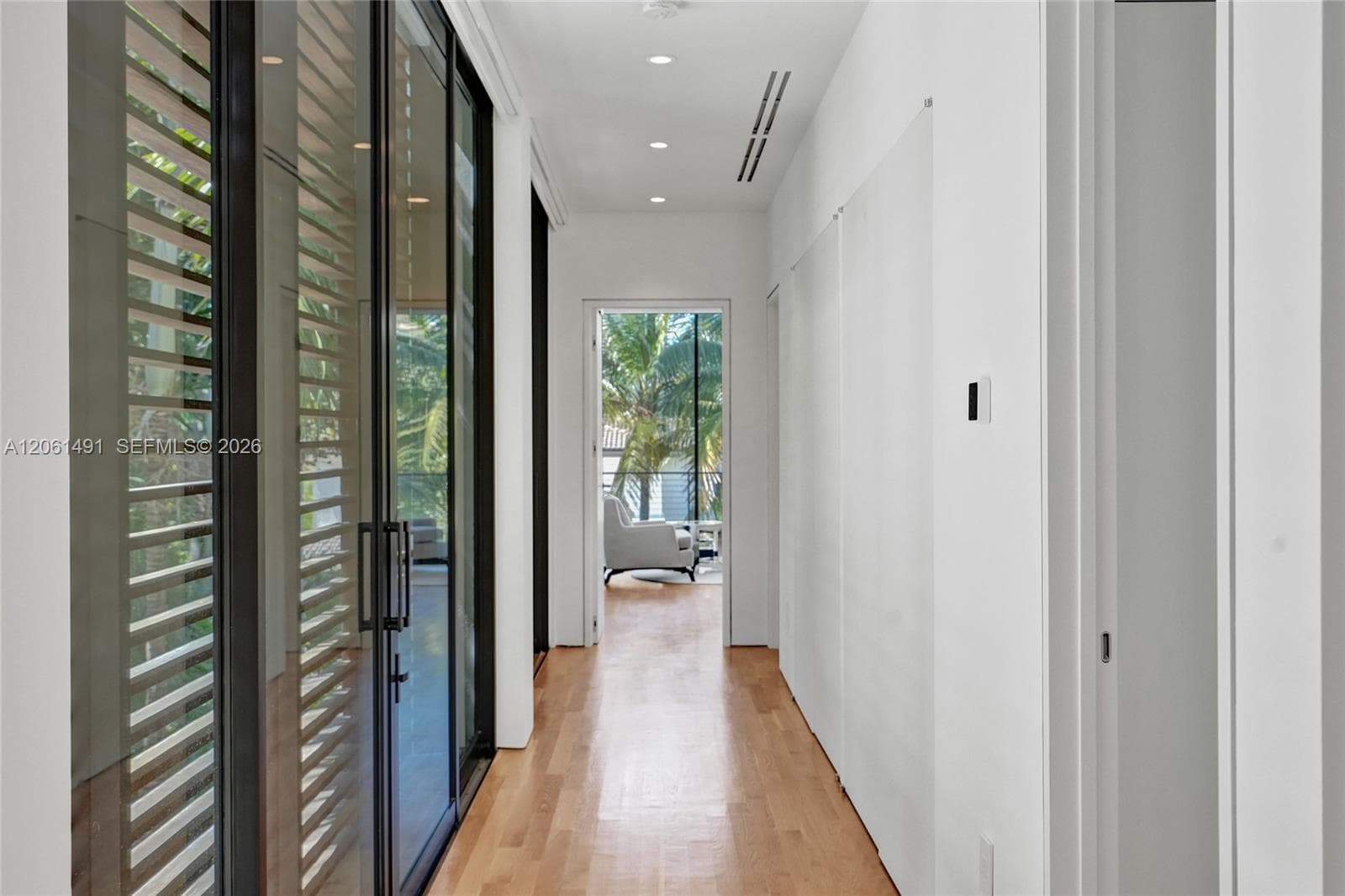 240 Ocean Blvd photo 84