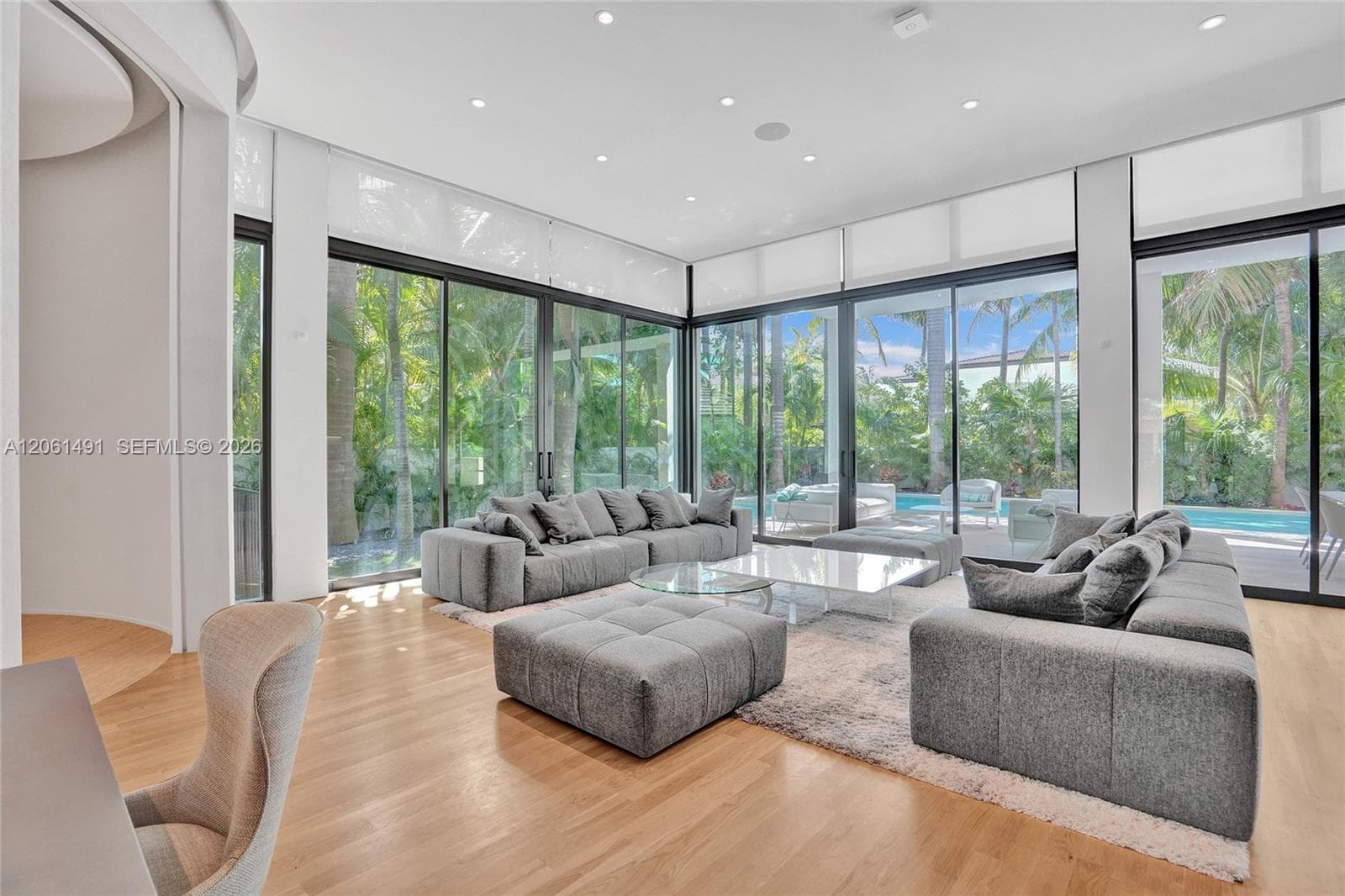 240 Ocean Blvd photo 33