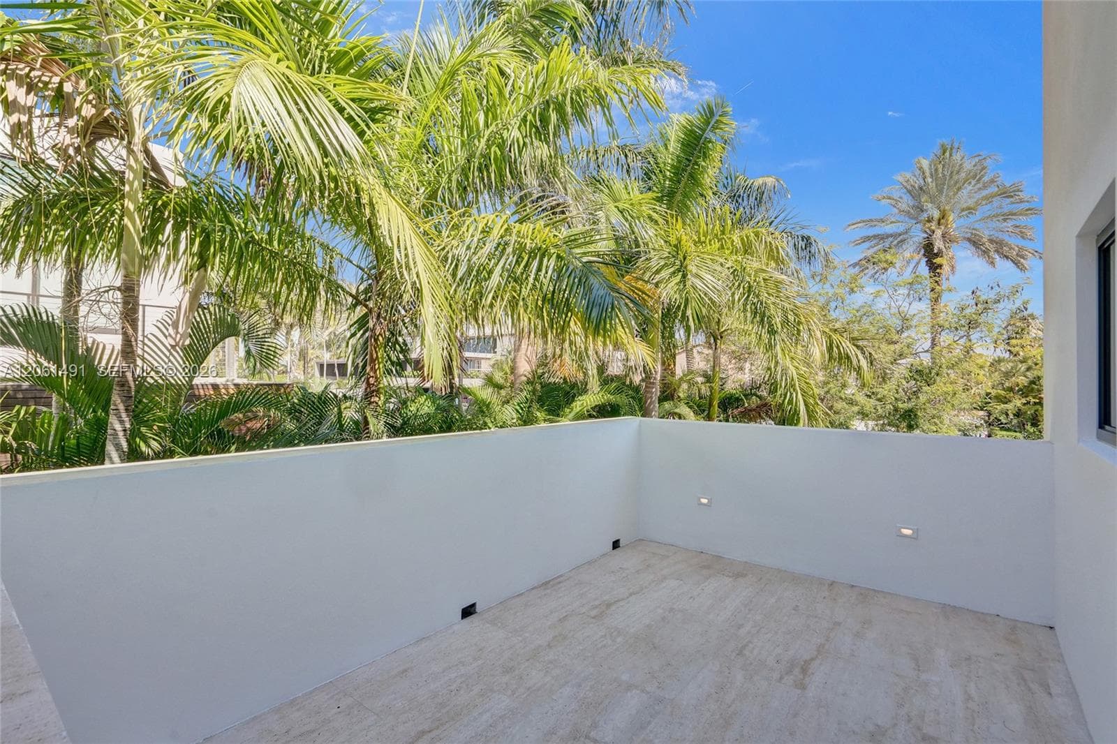 240 Ocean Blvd photo 102