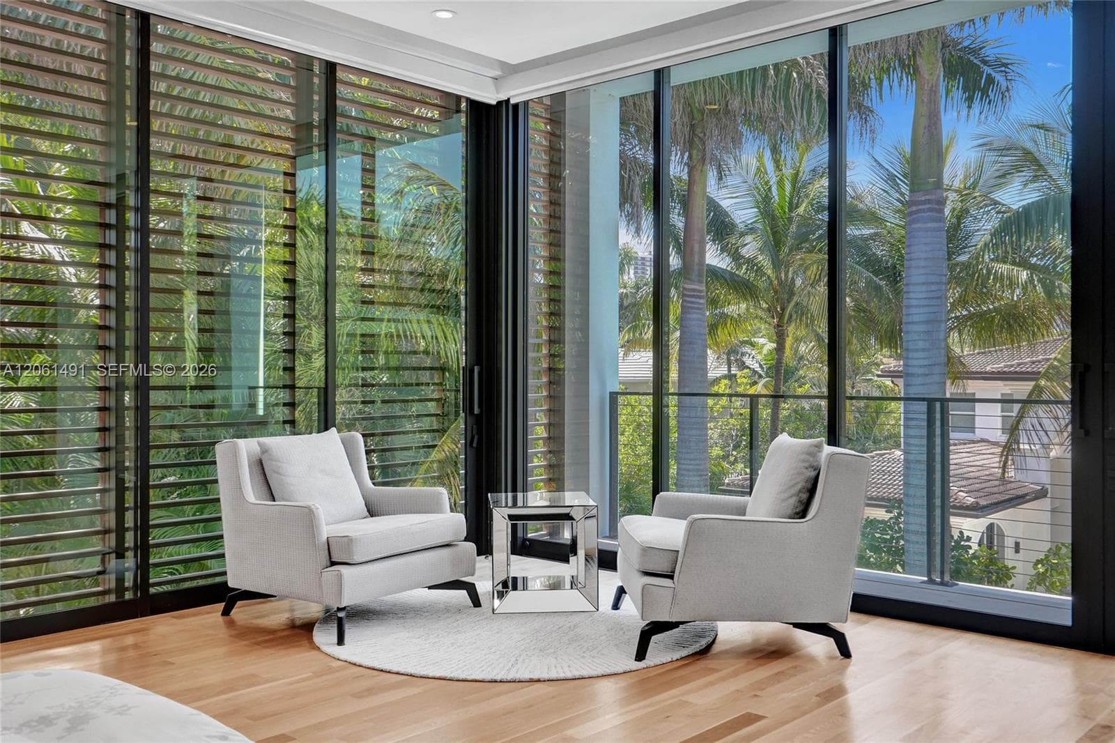 240 Ocean Blvd photo 68