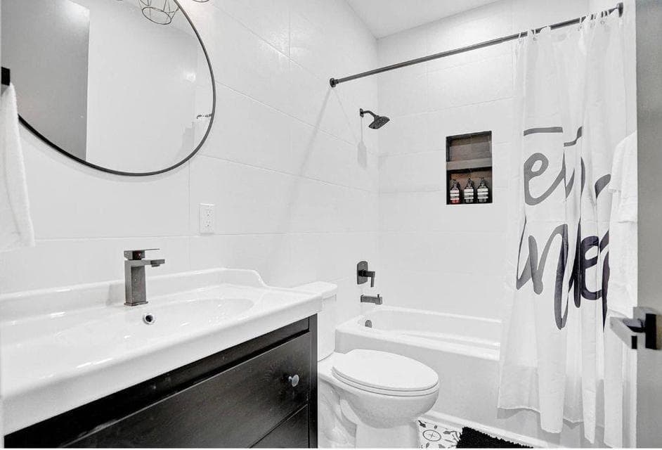 BATHROOM TWO