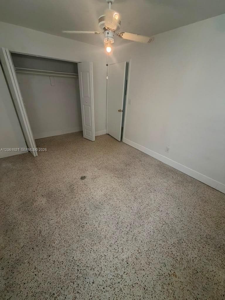 11530 SW 136th St photo 5