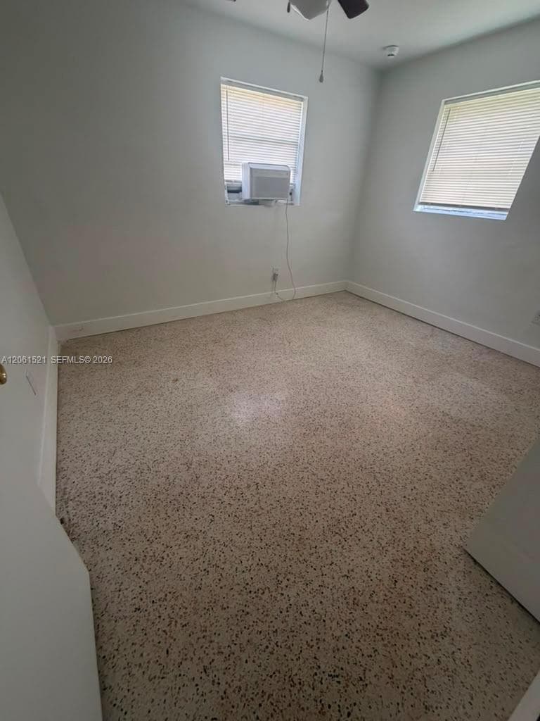 11530 SW 136th St photo 8