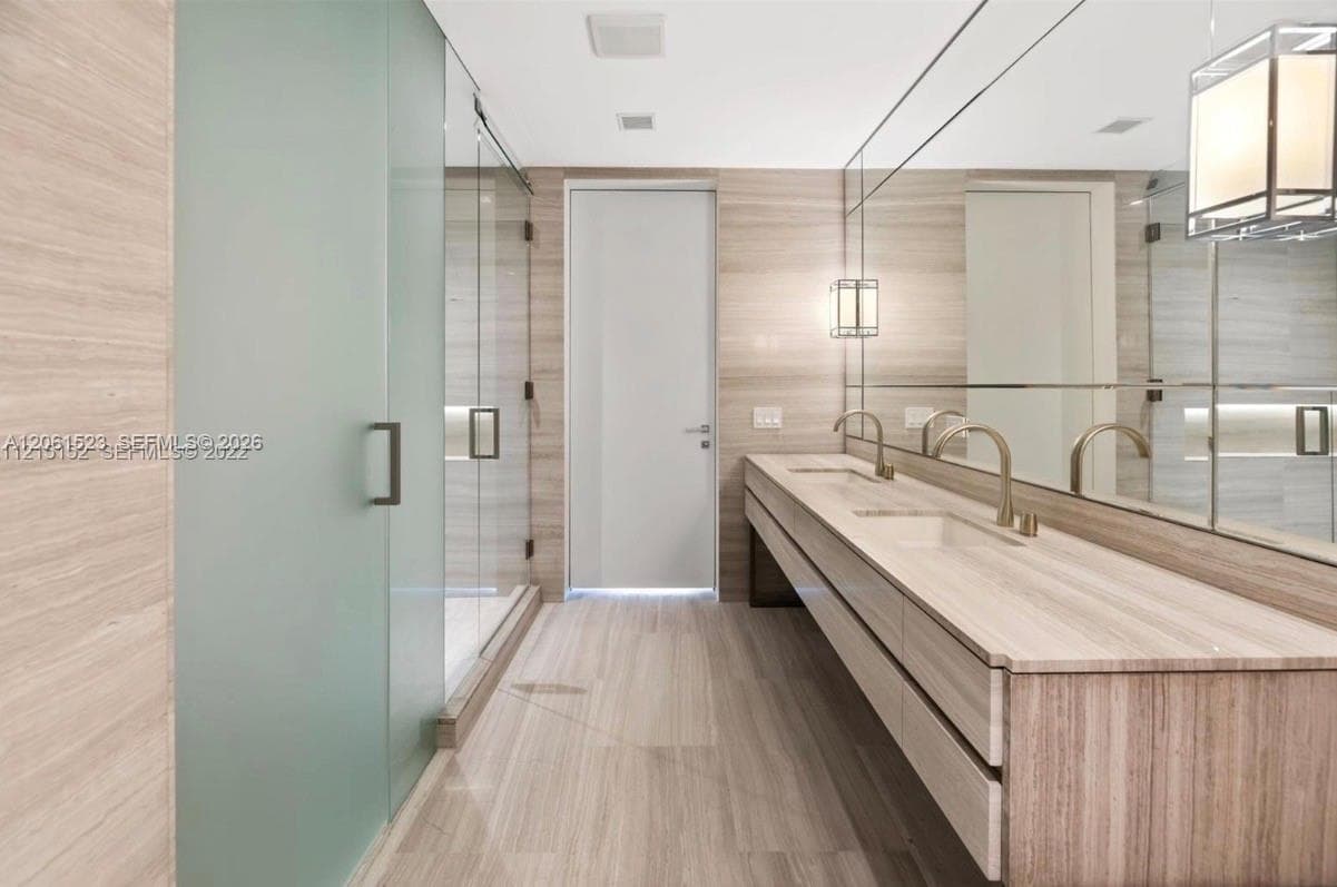 Residences by Armani Casa · #1001 in Sunny Isles Beach - Photo 17