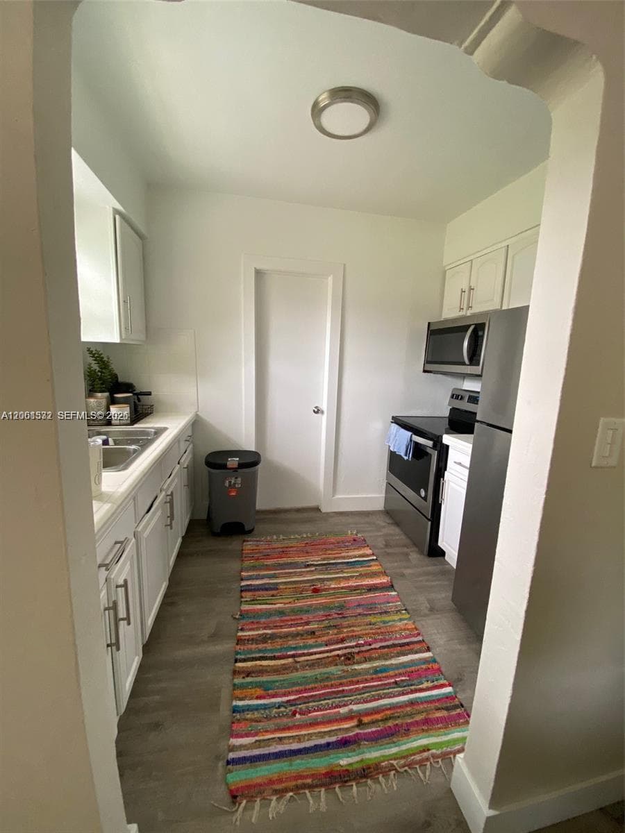 BISCAYNE PARK ESTATES · #4 in North Miami - Photo 4