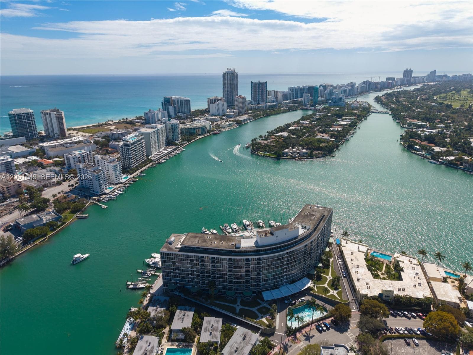 BAY COURT · #16 in Miami Beach - Photo 47