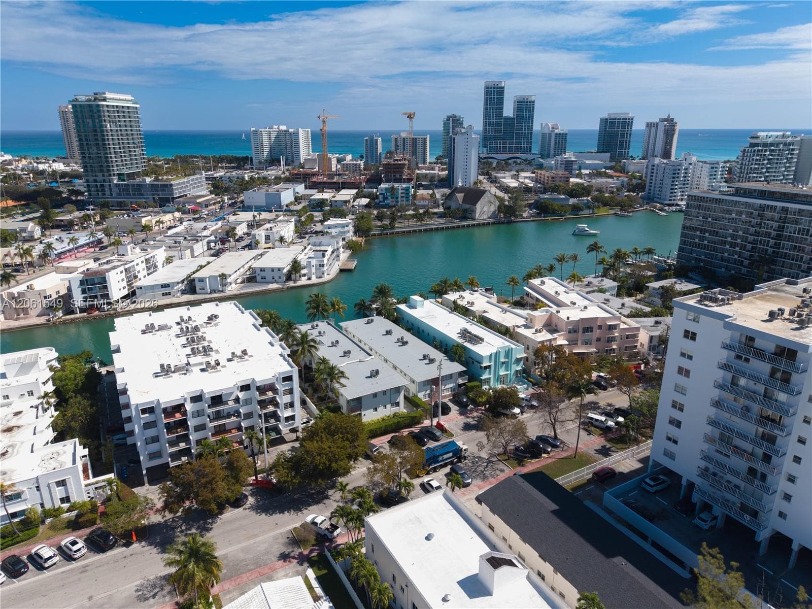 BAY COURT · #16 in Miami Beach - Photo 7