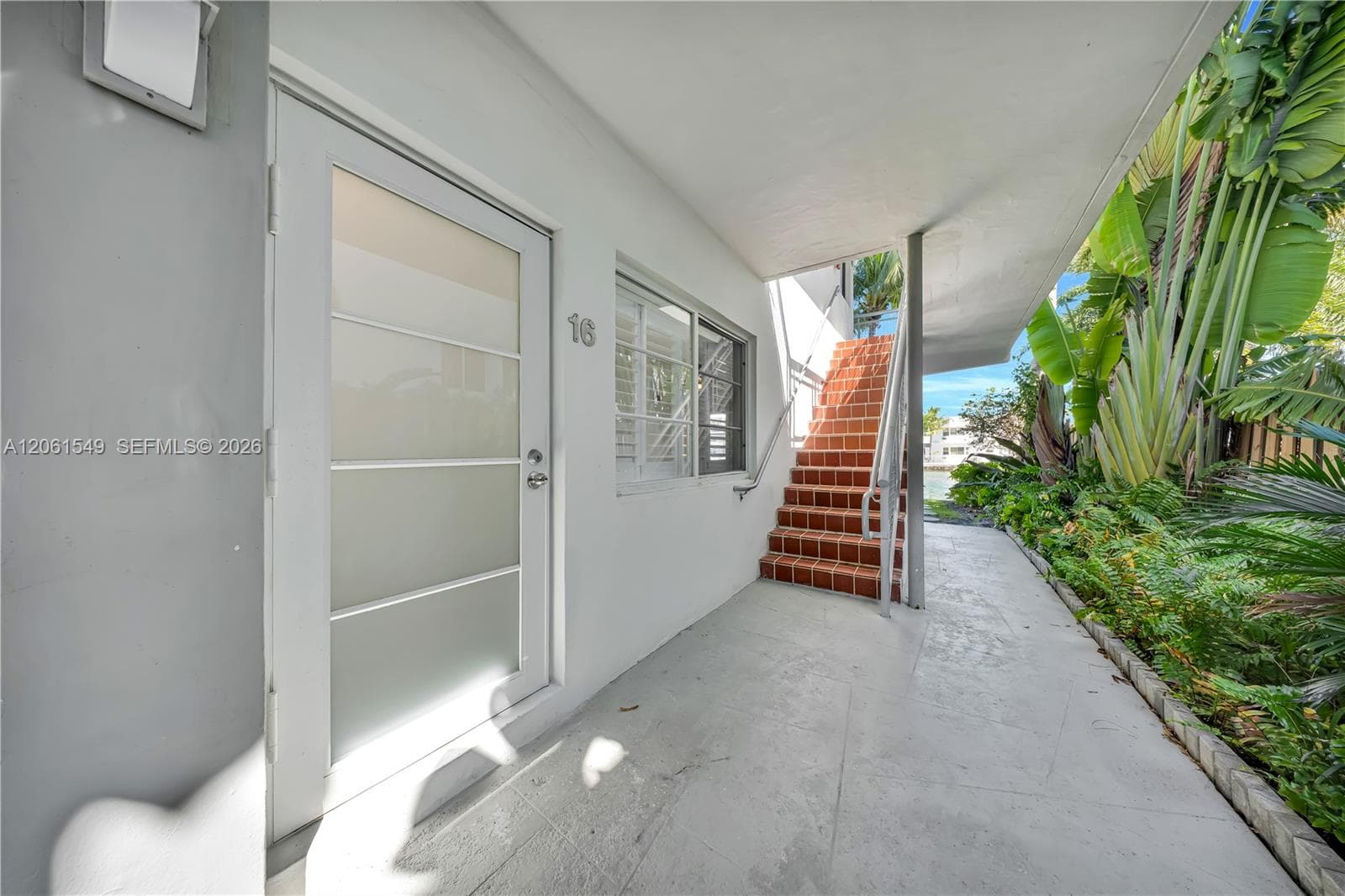 BAY COURT · #16 in Miami Beach - Photo 14